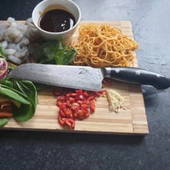 Executive-Plus Serie 7" Santokumesser 61 HRC Damaszenerstahl 11 Executive-Plus Serie 7" Santokumesser 61 HRC Damaszenerstahl -Geschäft Für Haushalts- Und Küchenbedarf 10039011 de 0004 logo